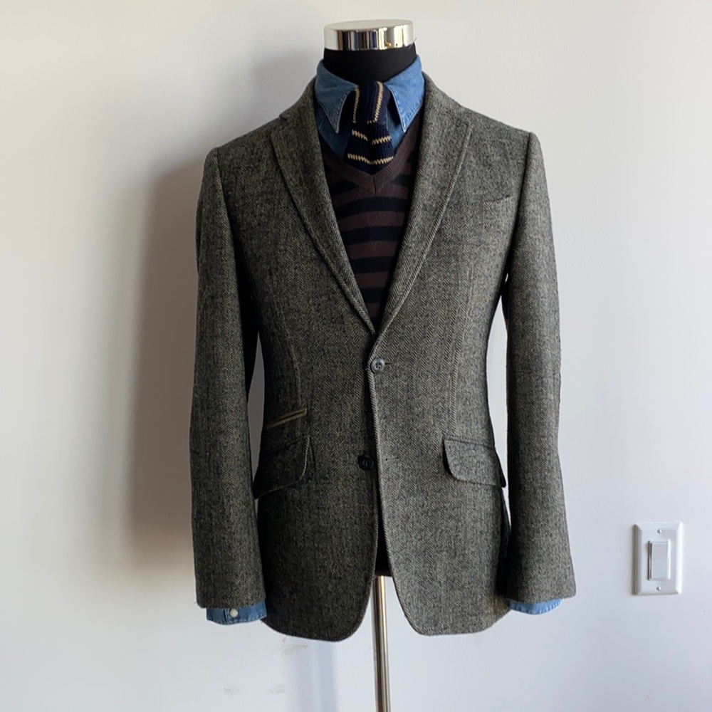 Herringbone Tweed Blazer+Tan Corduroy Elbow Patch